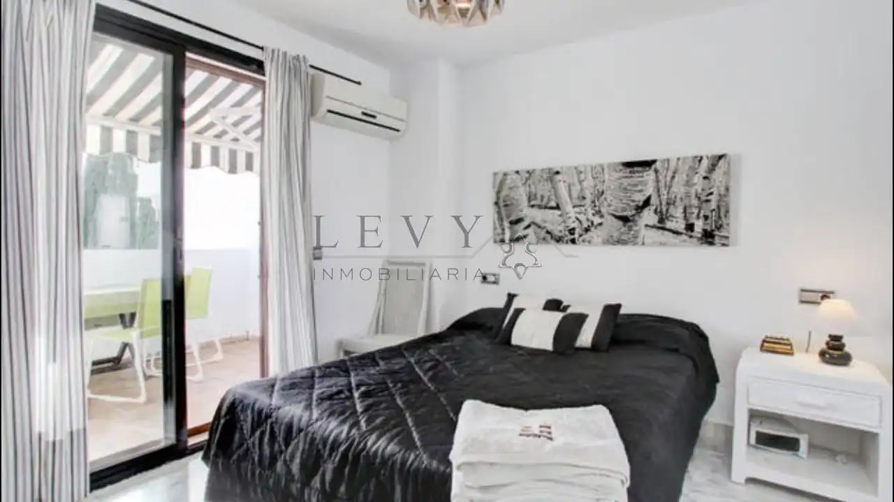 Bedroom of Houses for sale in Estepona  with Heating, Private garden and Terrace