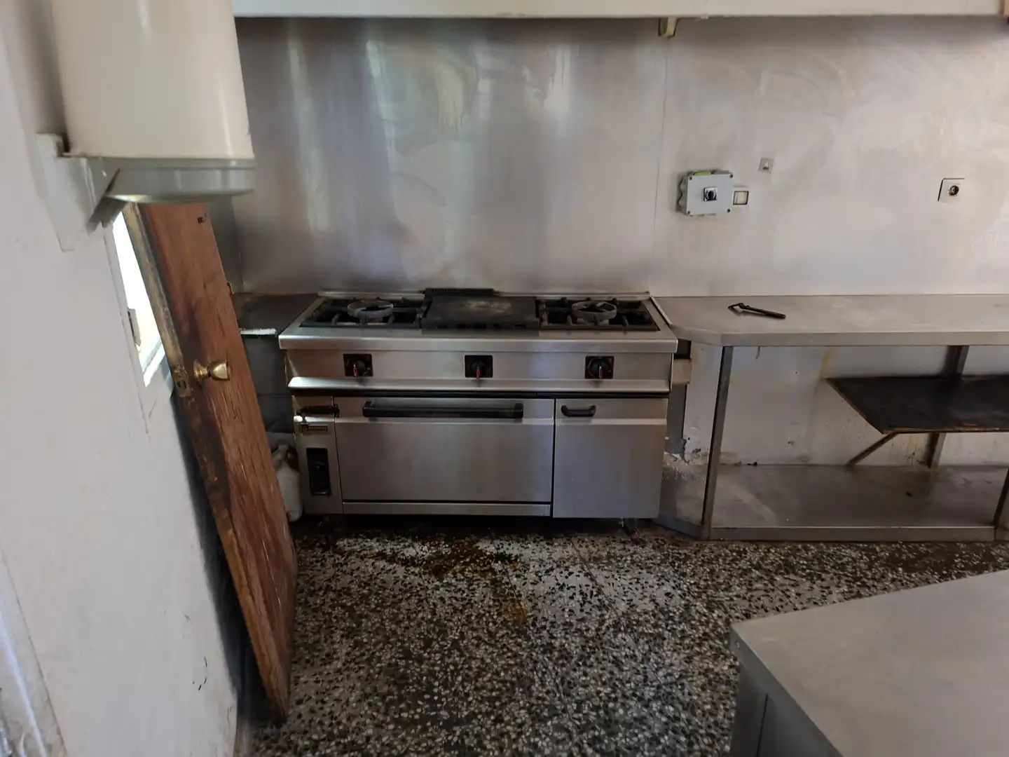 Cocina de Local en venta en Maella con Terraza