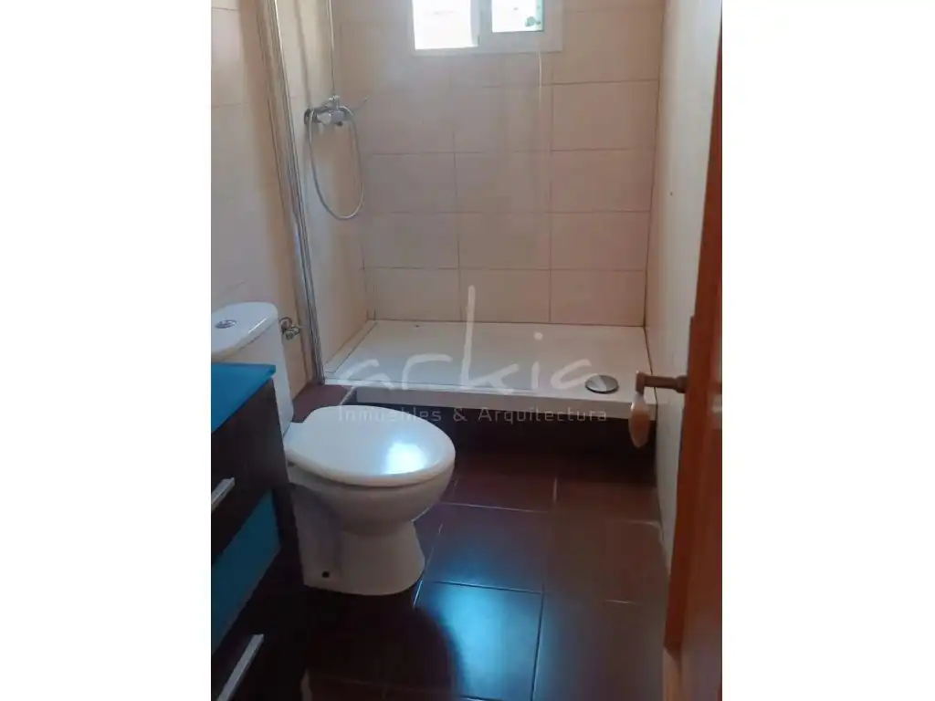 Baño de Piso en venta en Xirivella con Balcón