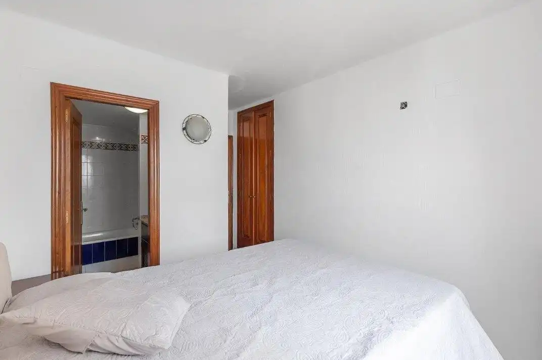 Apartamento con terraza en venta en Playa de los Locos, imagen 14