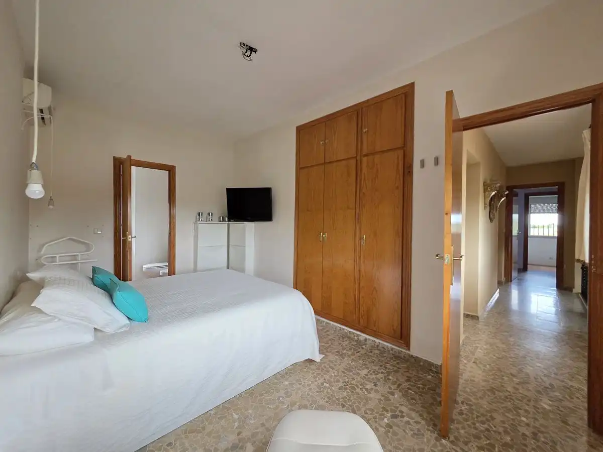 Chalet con piscina en venta en Palomares del Río, imagen 45