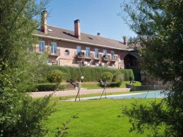 Jardín de Piso en venta en Ajalvir con Calefacción, Trastero y Piscina comunitaria