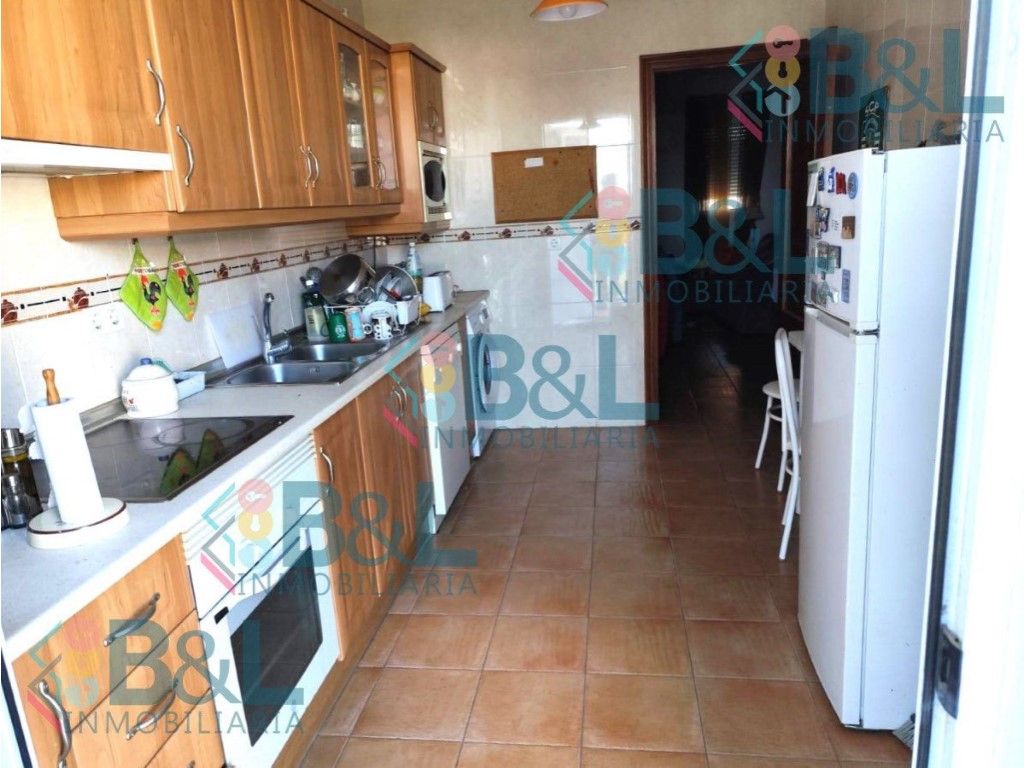 Küche von Wohnung zum verkauf in Rosal de la Frontera mit Terrasse