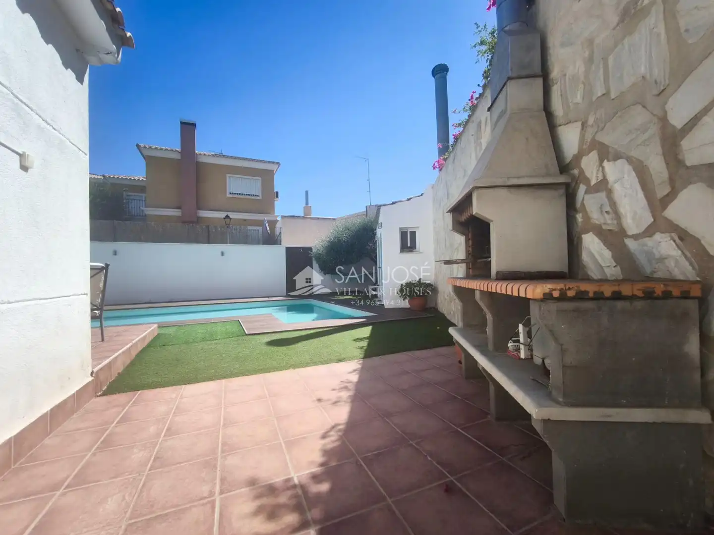 Houses for sale in Aspe, Alicante