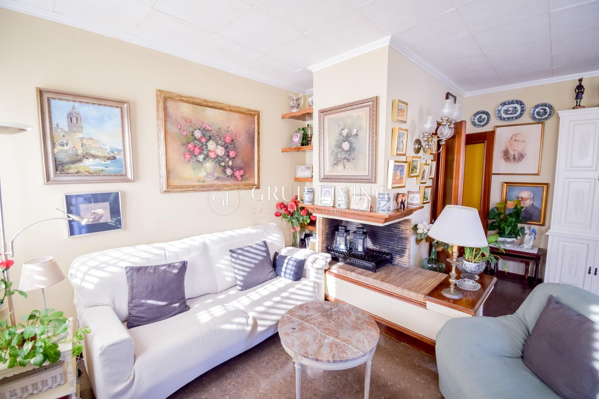 Sala d'estar de Pis en venda en Sitges amb Aire condicionat i Balcó