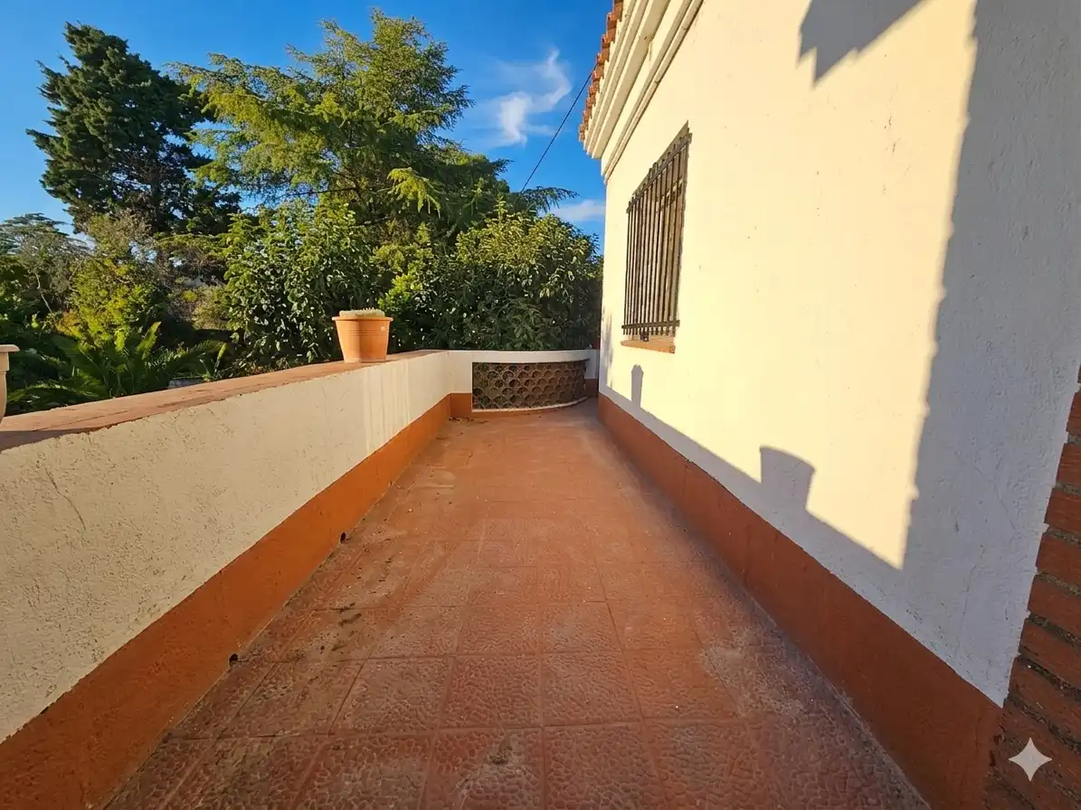 Terrace of Flat for rent to own in Terrassa  with Air Conditioner