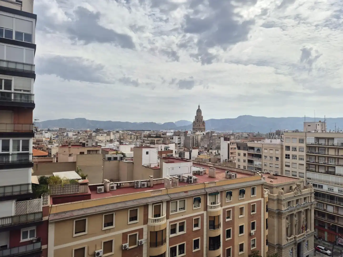 Pis amb terrassa en venda a Centro
