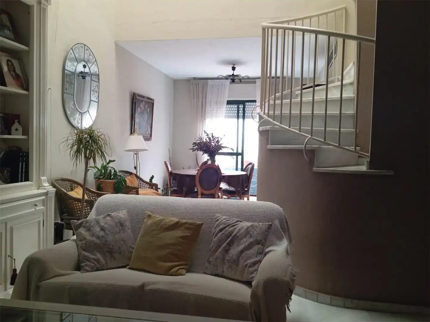 Sala d'estar de Casa adosada en venda en Morón de la Frontera