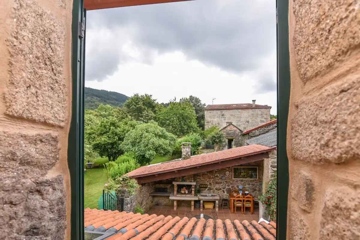 Terrassa de Casa o xalet en venda en Mondariz amb Jardí privat, Terrassa i Traster