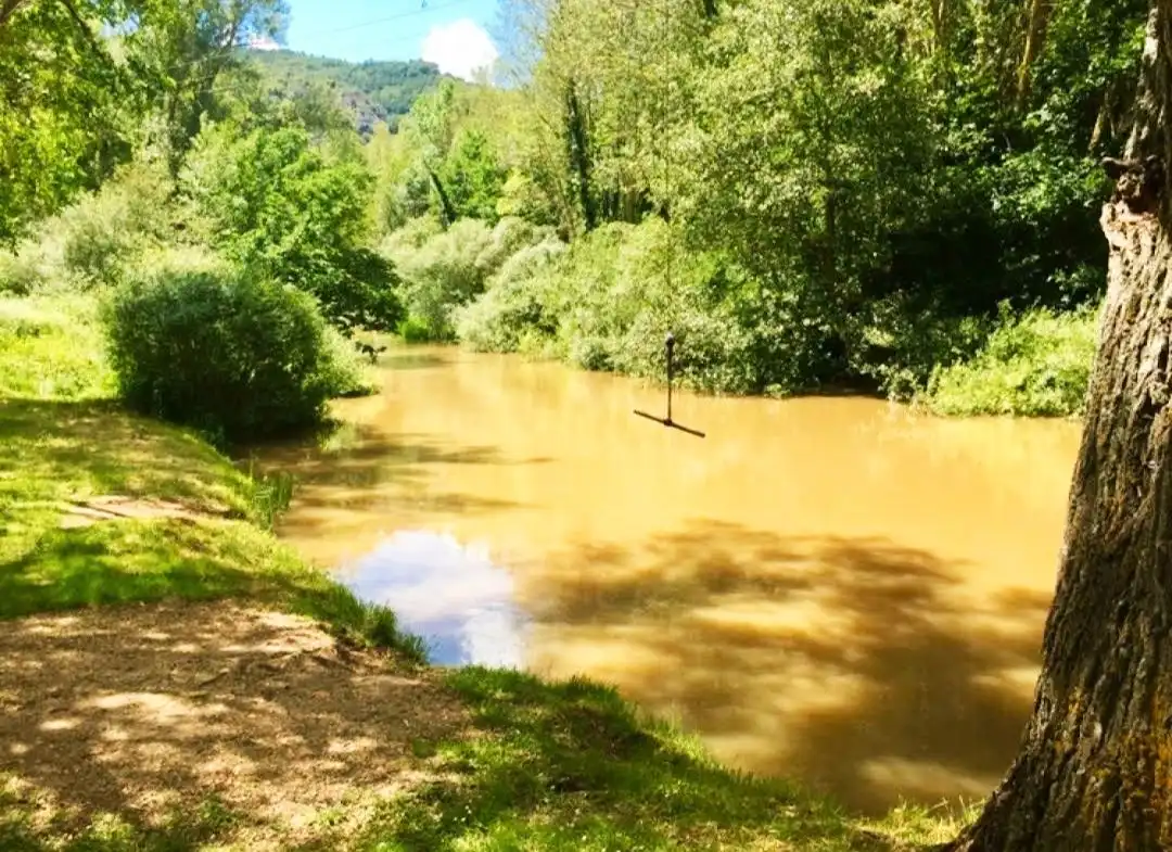 Vista exterior de Casa o chalet en venta en Tubilla del Agua con Calefacción, Jardín privado y Parquet