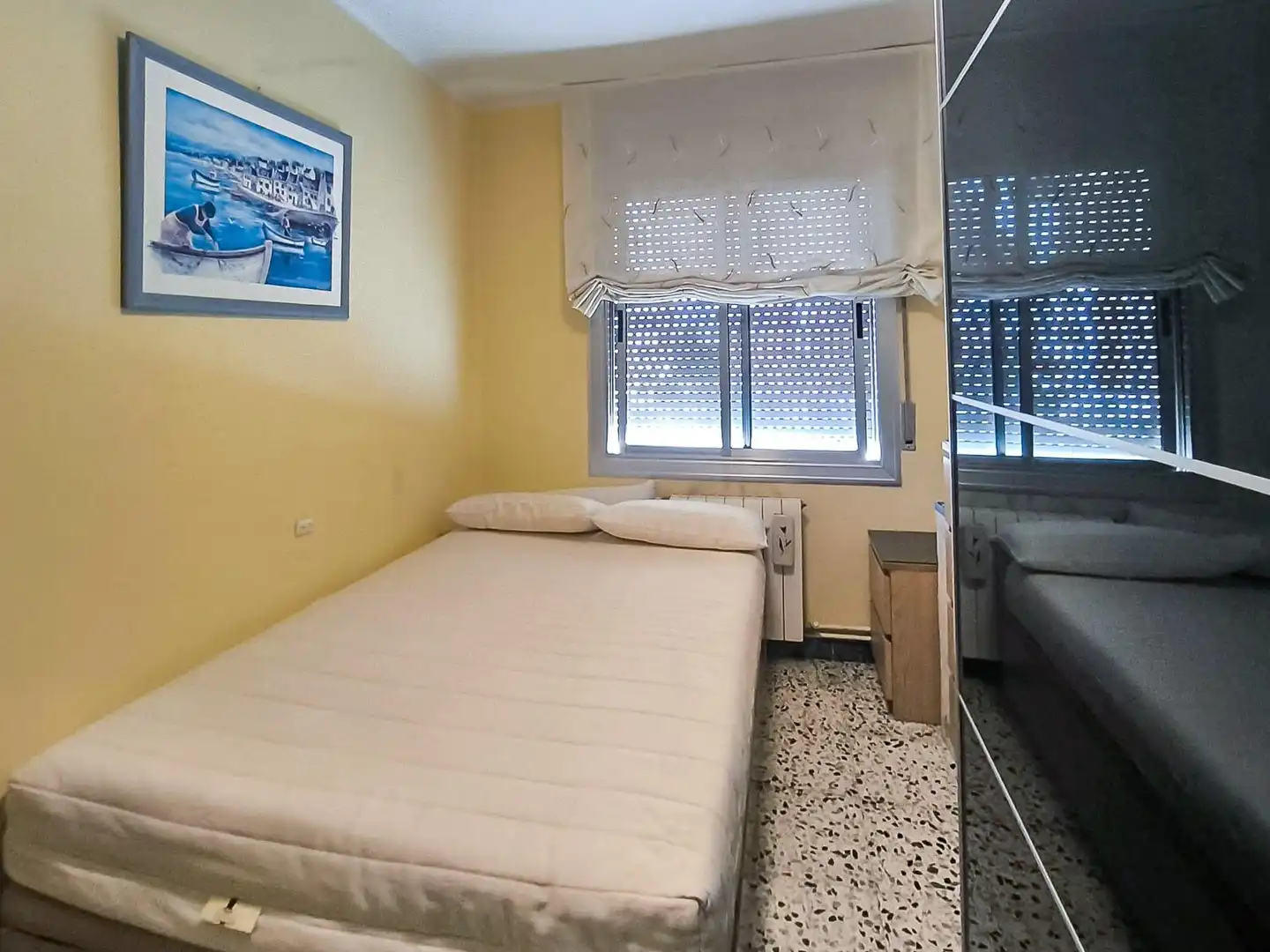 Bedroom of Flat for sale in Terrassa  with Air Conditioner and Heating