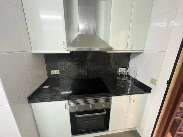Cocina de Piso de alquiler en Barcelona con Aire acondicionado, Calefacción y Parquet