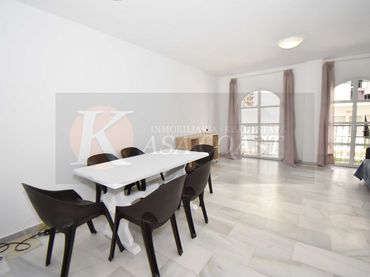 Flat with balcony for sale in Puerto Deportivo