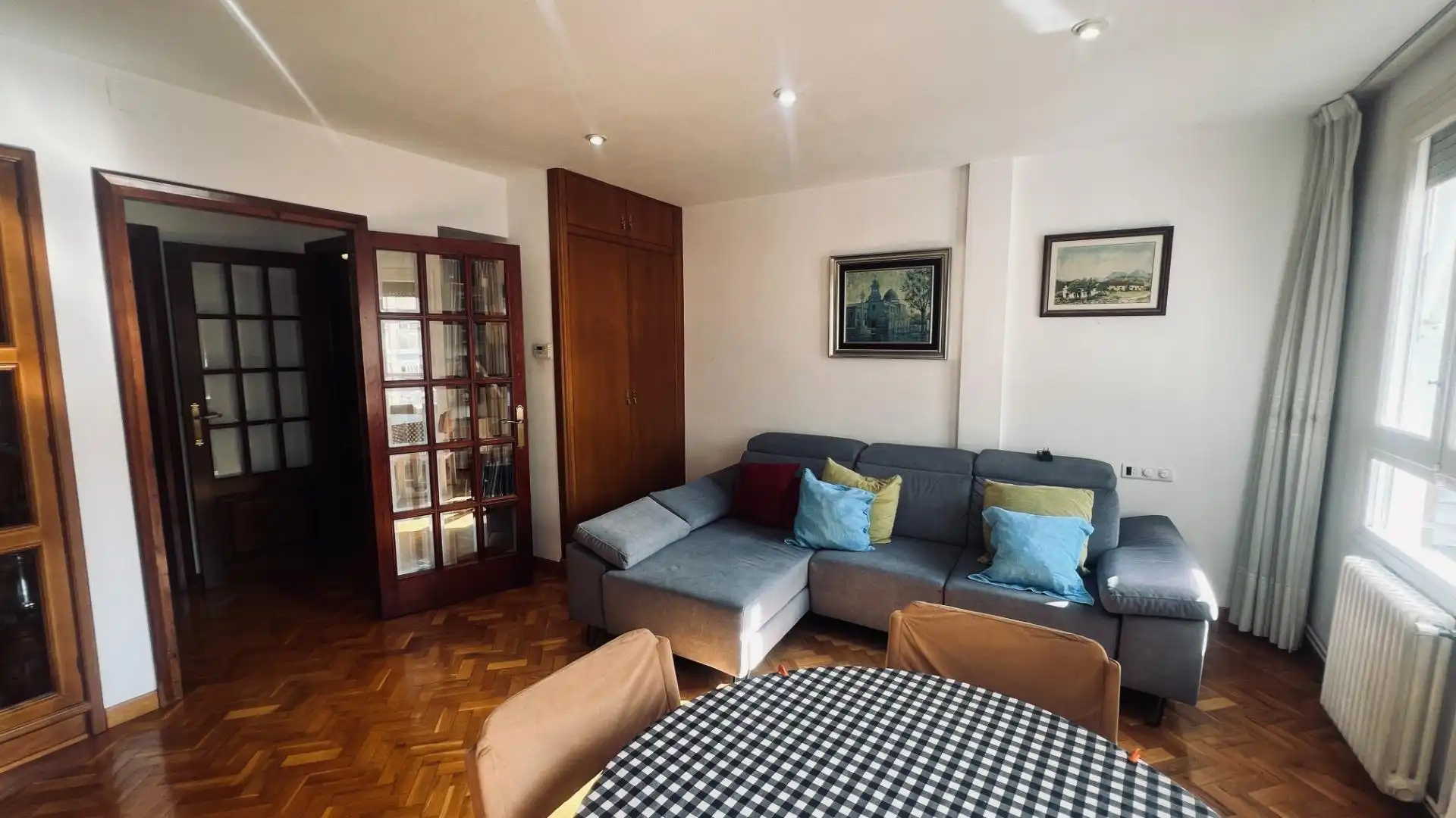 Wohnzimmer von Wohnung zum Verkauf in Castellón de la Plana / Castelló de la Plana mit Parkett und Balkon