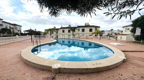 Foto 4 de Casa o xalet en venda a Villamartín - Las Filipinas, Orihuela