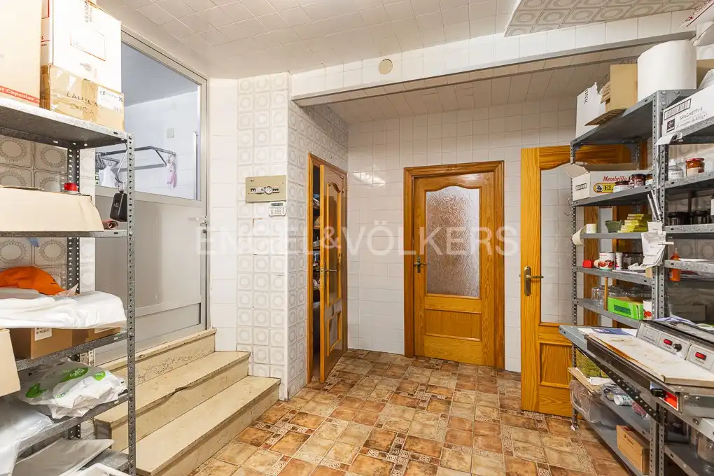 Houses for sale in Alcublas  with Air Conditioner, Heating and Terrace