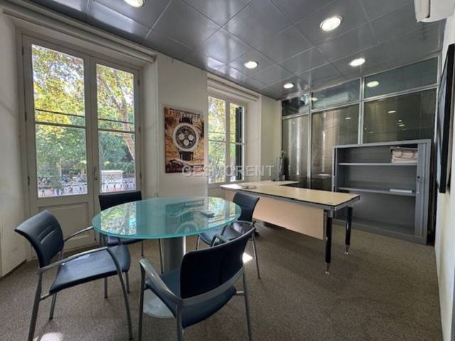 Oficina en Alquiler en La Llotja - Born