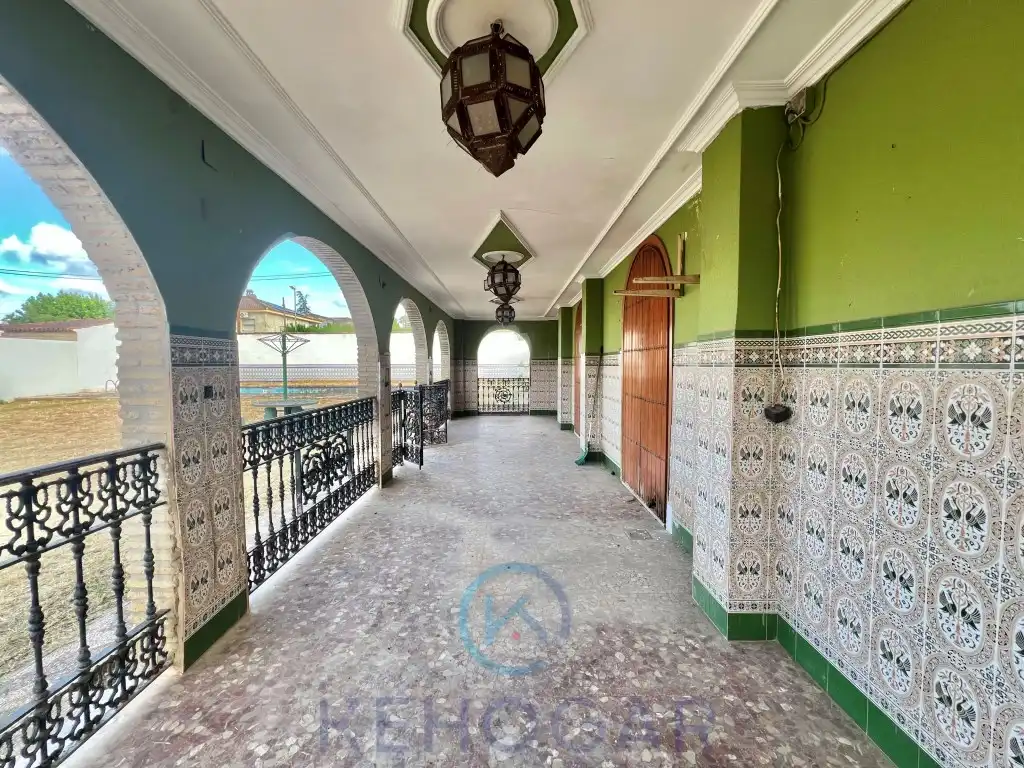 Casa o chalet en venta en Dos Hermanas con Piscina