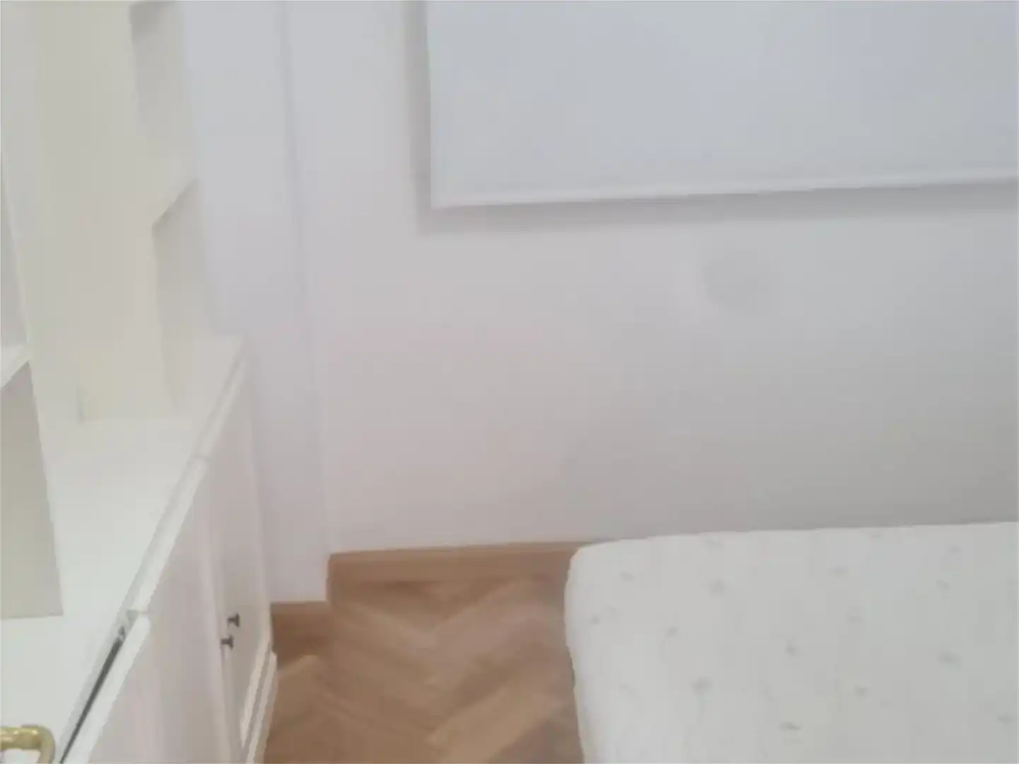 Schlafzimmer von Wohnung zur Miete in  Madrid Capital mit Klimaanlage und Schwimmbad
