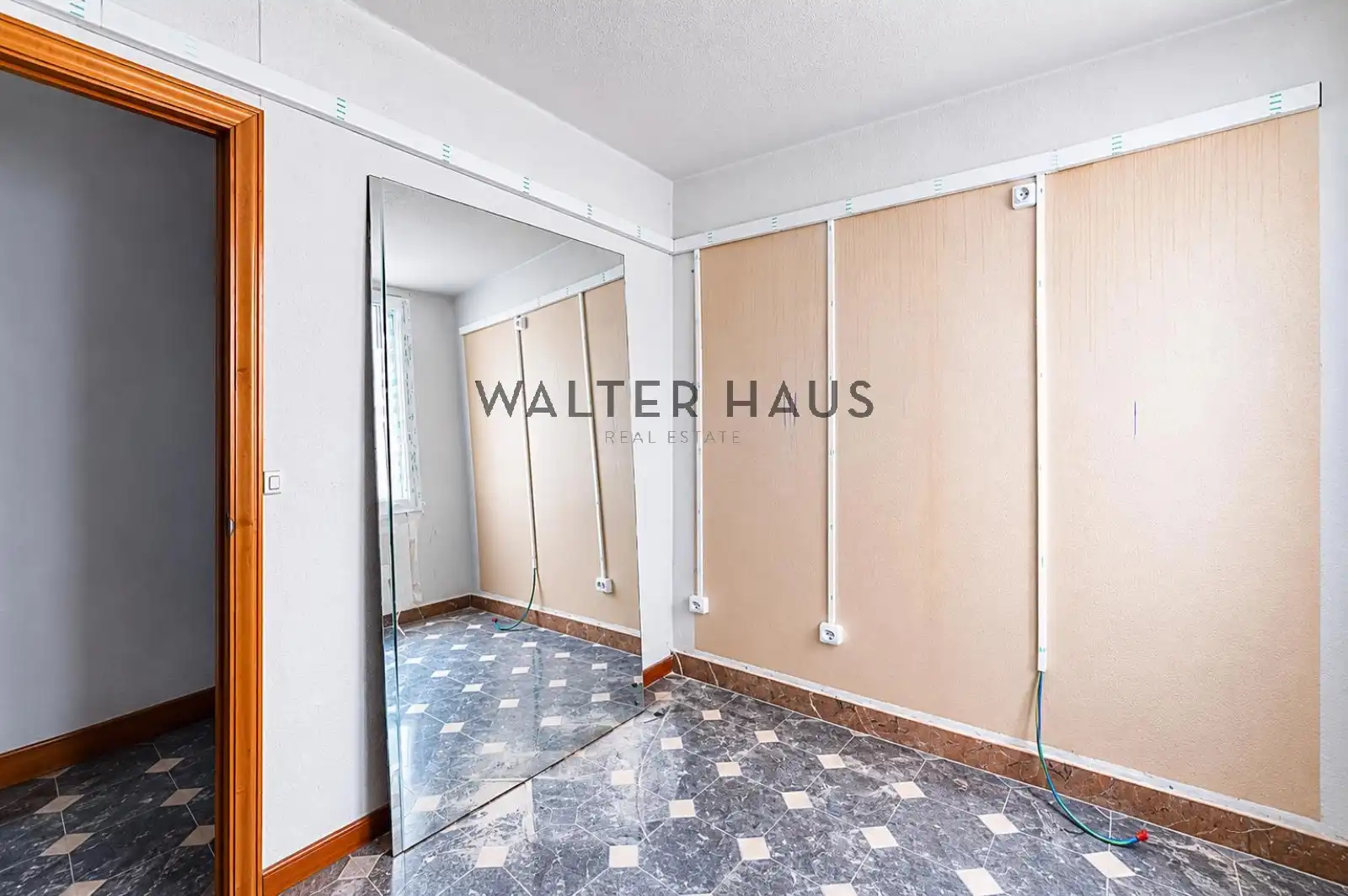 Bedroom of Flat for sale in Madrid  with Storage room