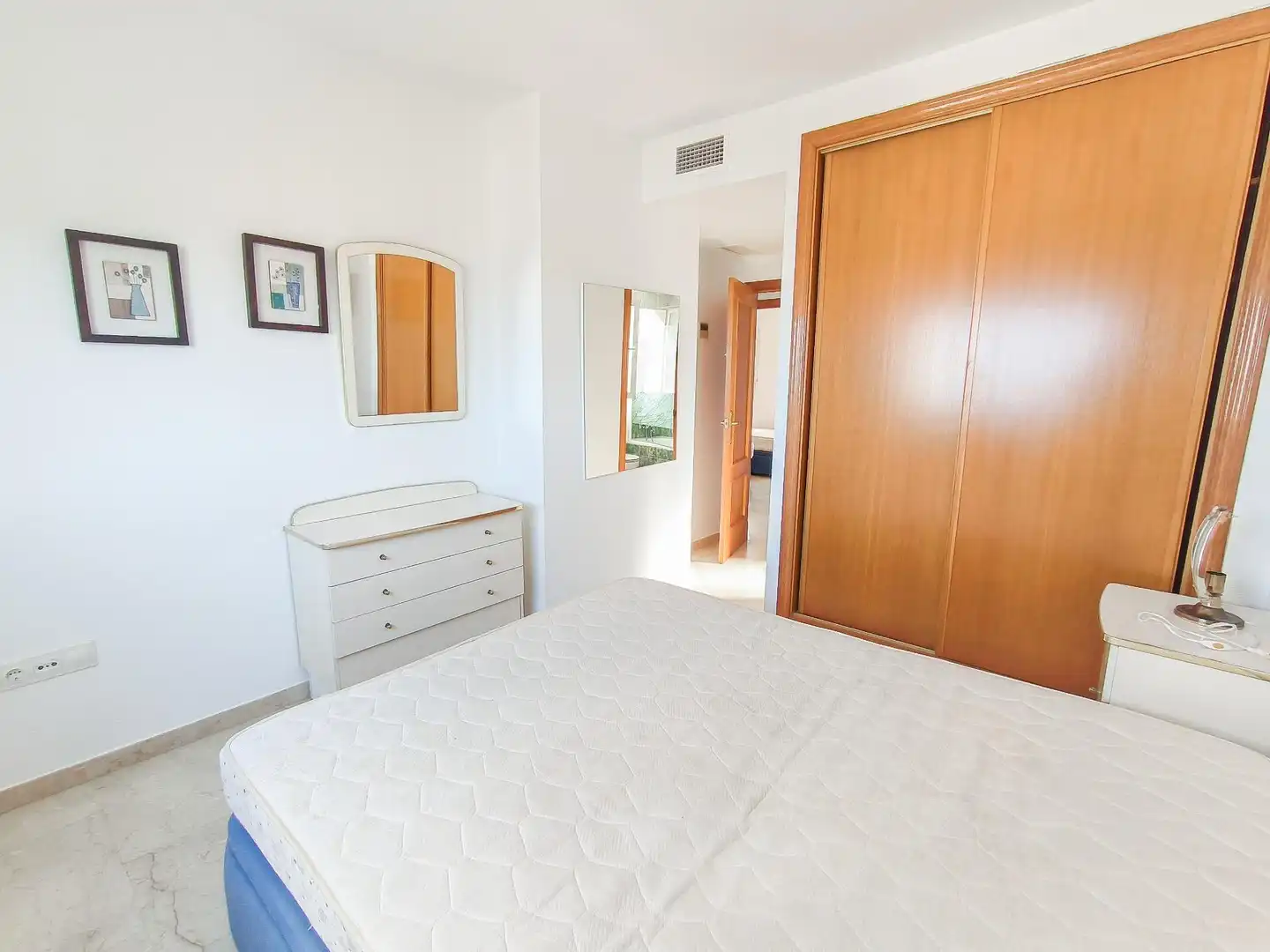 Dormitori de Dúplex en venda en Benidorm amb Aire condicionat, Calefacció i Jardí privat
