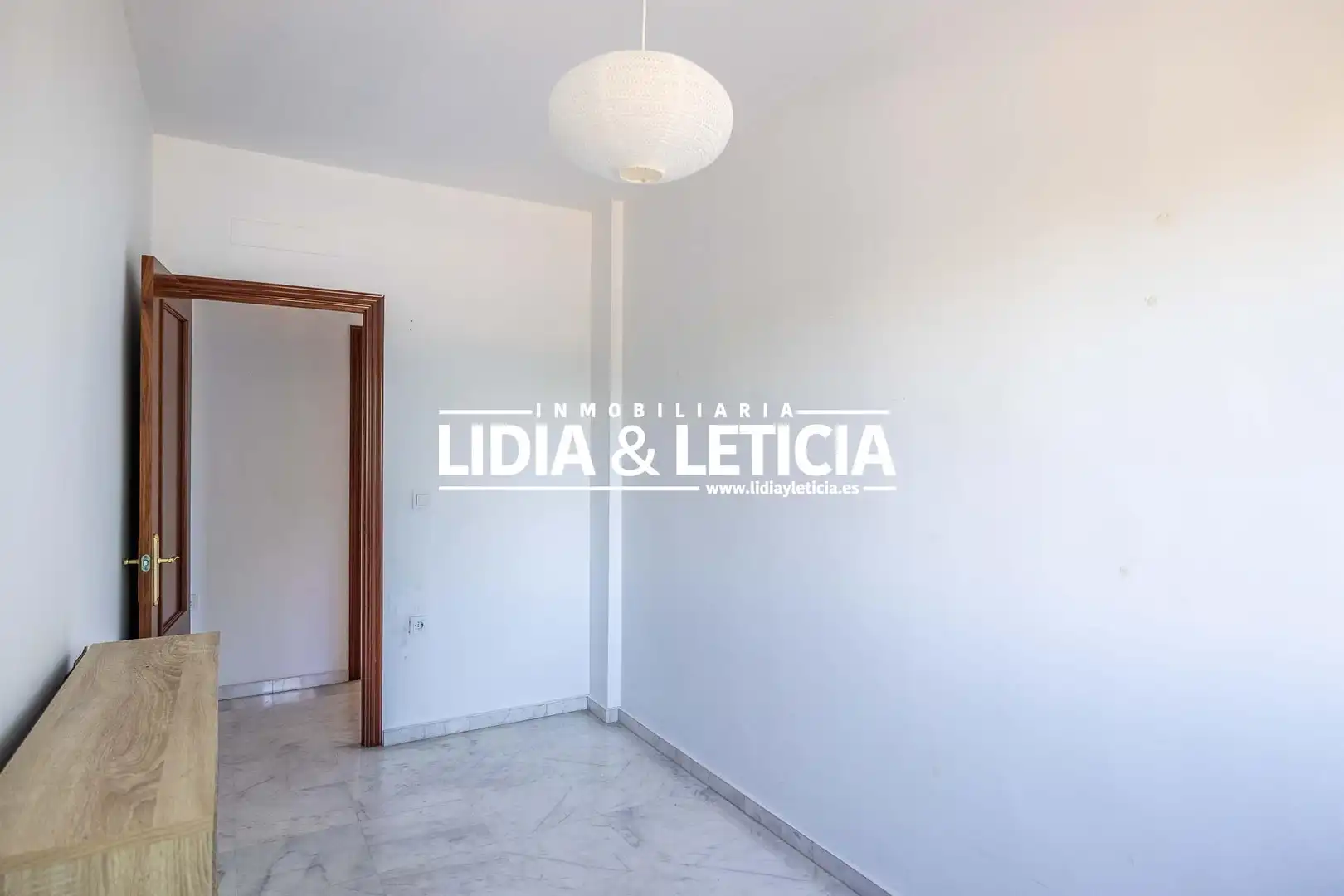 Habitación de Piso en venta en Alcalá de Guadaira con Aire acondicionado