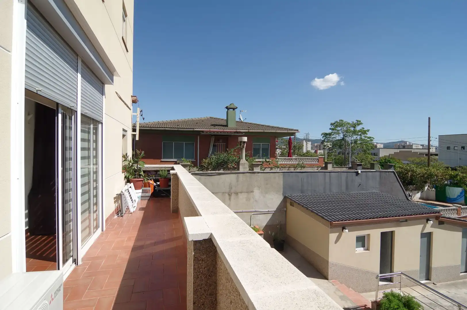 Terrassa de Casa o xalet en venda en Sant Vicenç Dels Horts amb Aire condicionat, Calefacció i Jardí privat