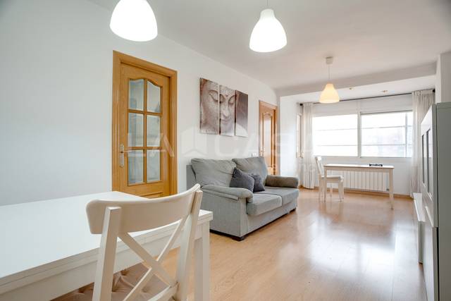 Piso en Venta en La Verneda i la Pau