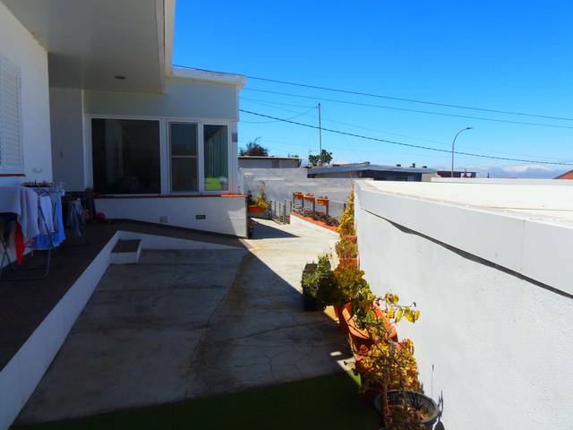 Casa-chalet en Venta en La Esperanza - Llano del Moro