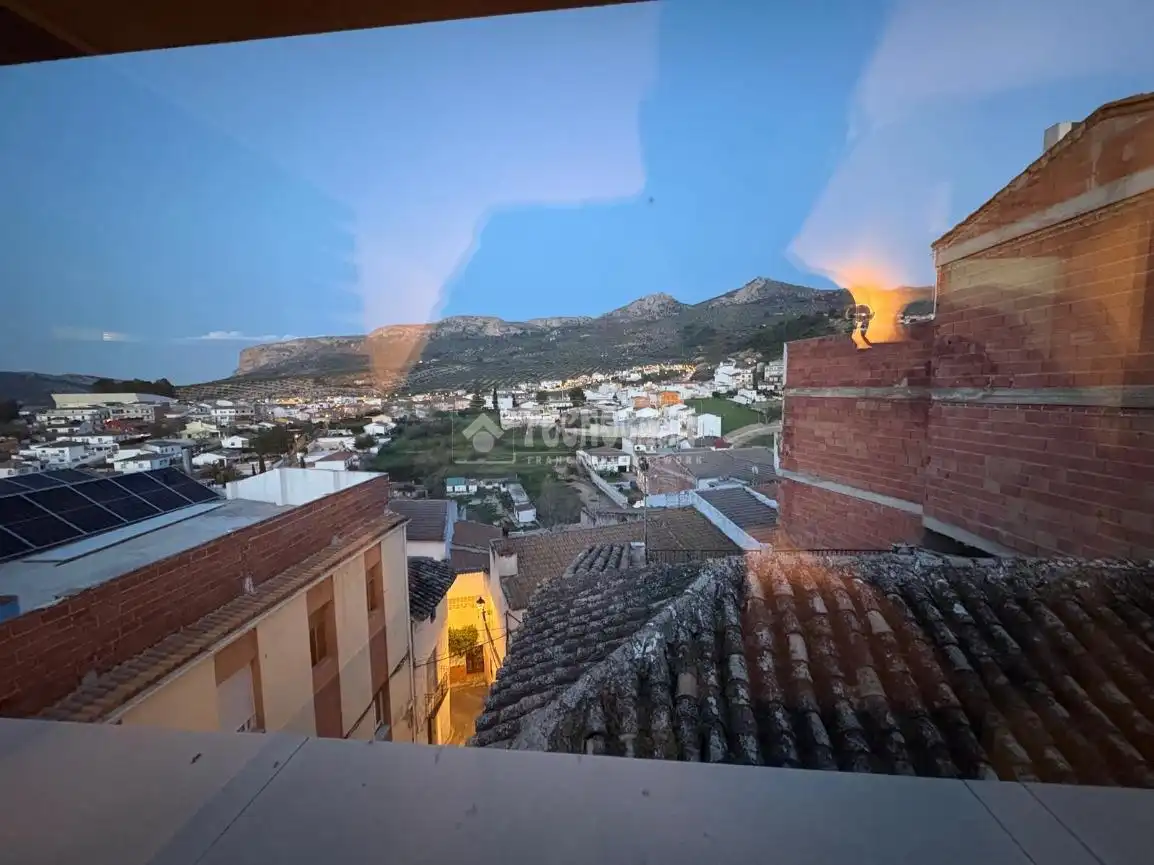 Casa adosada en venta en Los Villares