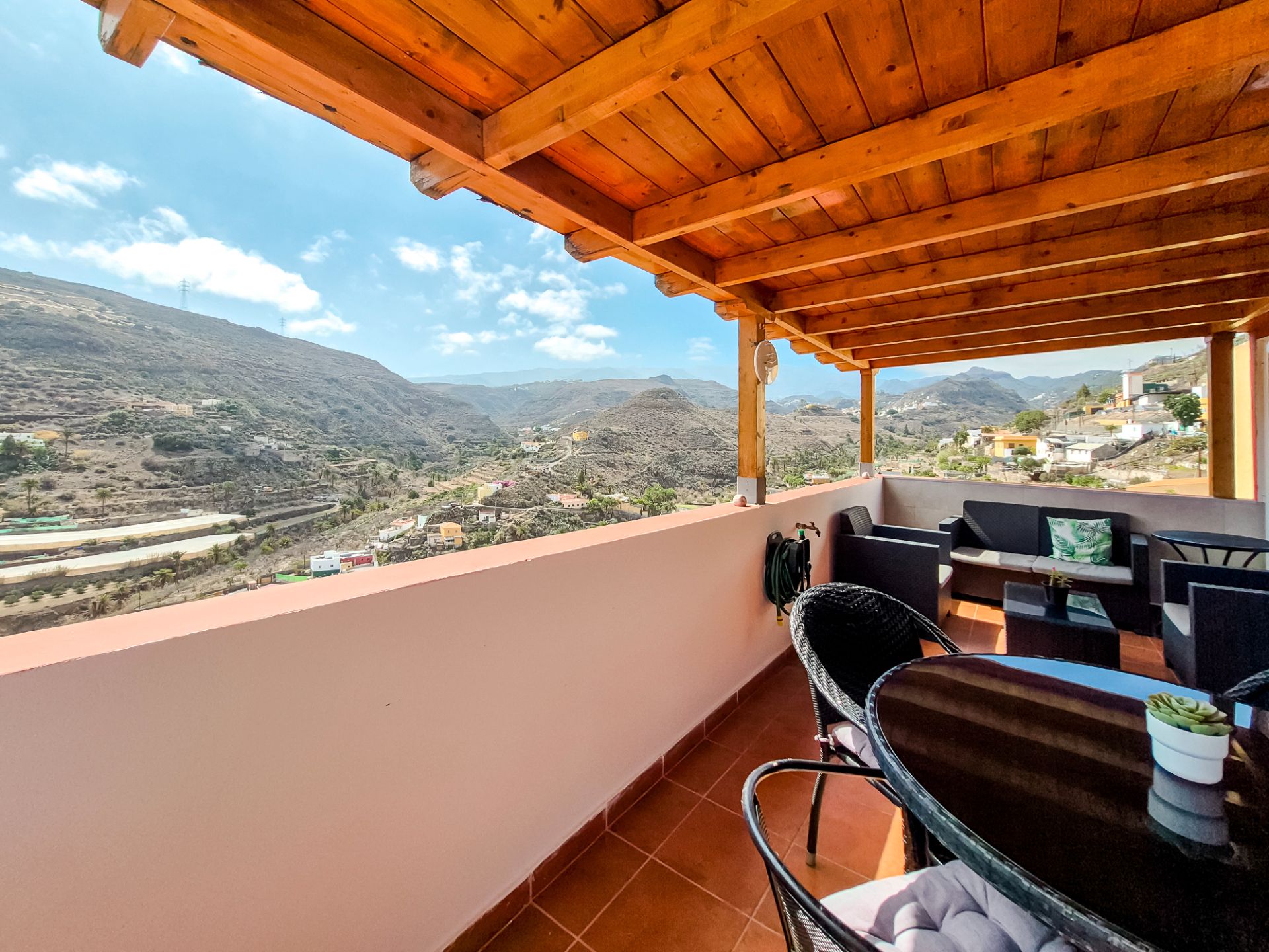 Terrassa de Casa adosada en venda en Telde amb Aire condicionat, Terrassa i Traster