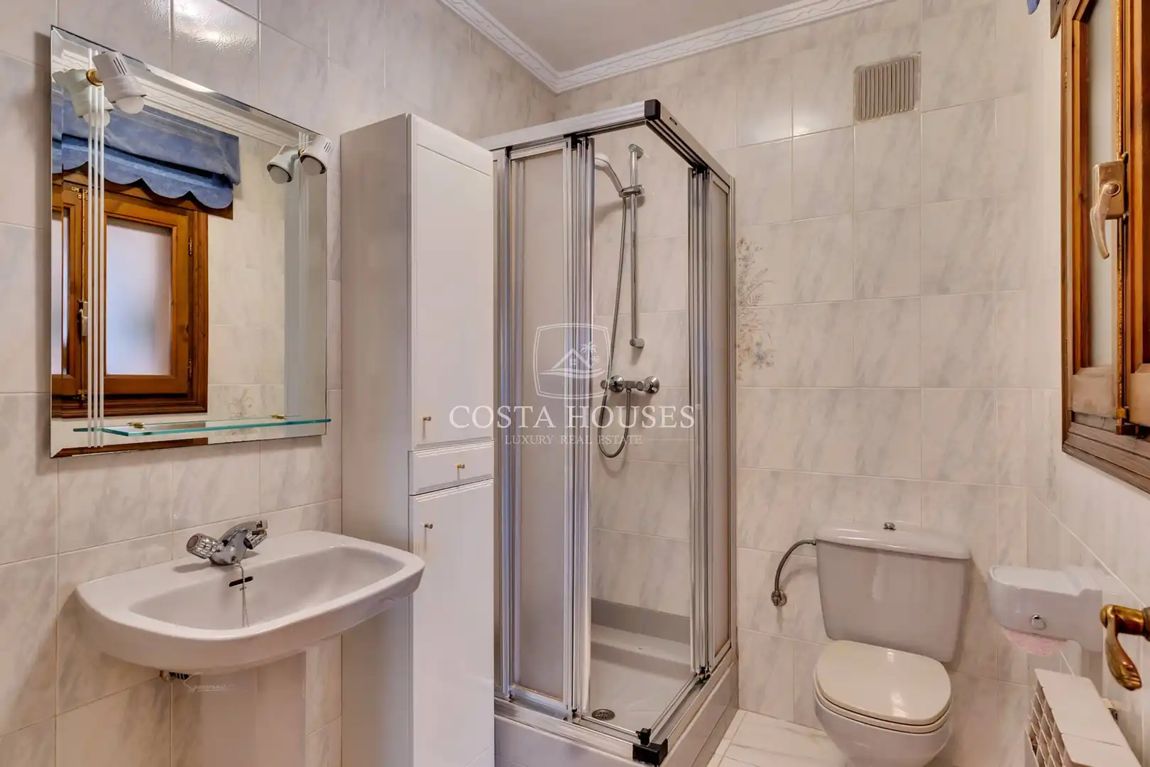 Bathroom of Houses for sale in Jávea / Xàbia  with Air Conditioner, Private garden and Terrace