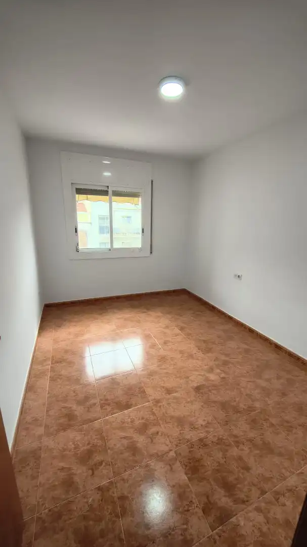 Habitación de Piso en venta en Vilanova i la Geltrú con Aire acondicionado y Calefacción