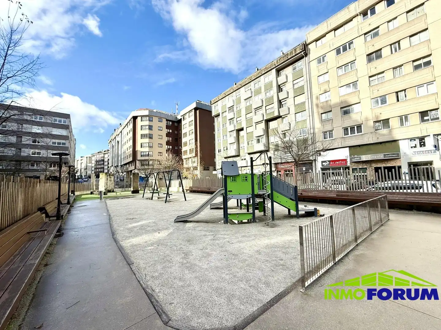 Vista exterior de Pis en venda en A Coruña Capital 