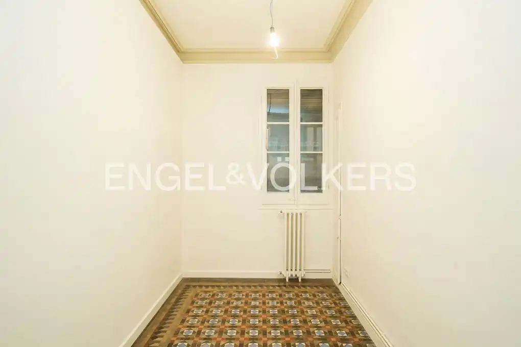 Piso de alquiler en Barcelona con Aire acondicionado, Calefacción y Jardín privado