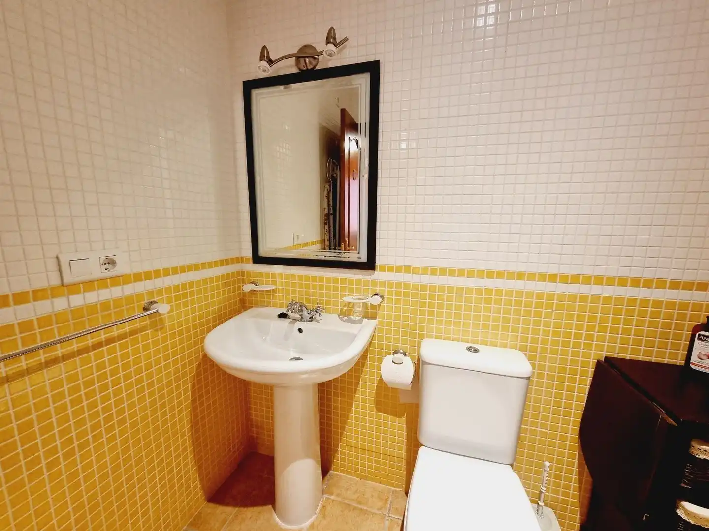 Bathroom of Flat for sale in Vera  with Air Conditioner, Terrace and Swimming Pool