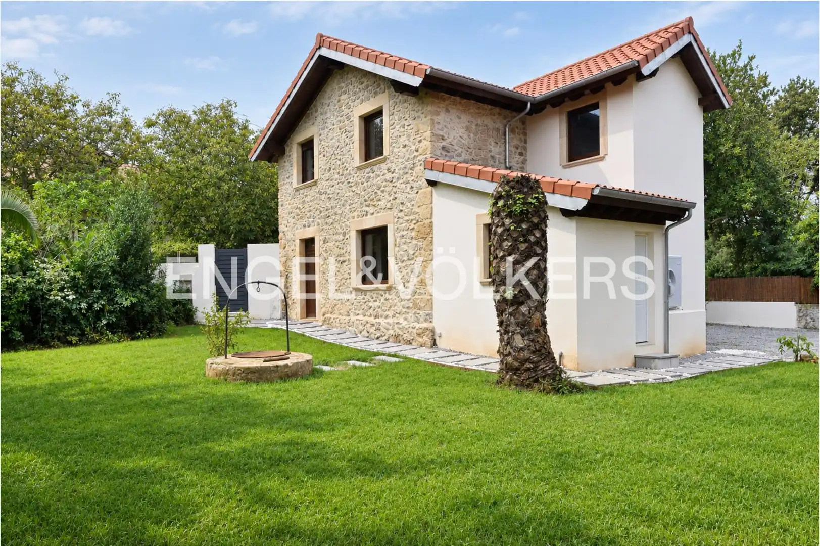 Casa amb terrassa en venda a Barrio Caborredondo, imagen 2