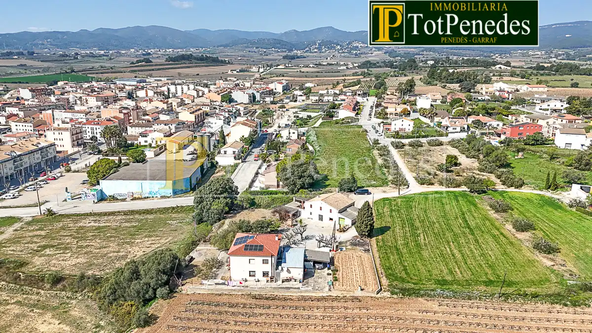 Finca rústica en venta en Sant Martí Sarroca con Jardín privado, Trastero y Lavadora