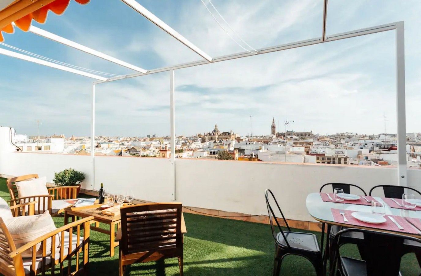 Terrace of Apartment to rent in  Sevilla Capital  with Air Conditioner, Heating and Parquet flooring