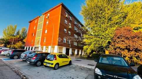 Foto 2 de Piso en venta en Maestro Turina, Barrio de las Fronteras, Madrid