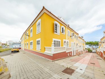 House for sale in Pasaje Saúco 14