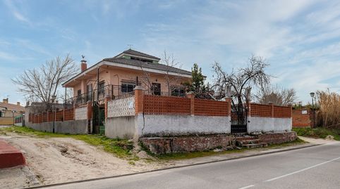 Solvia Inmobiliaria  Chalet independiente Escalona