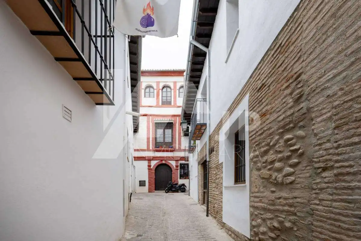 Exterior view of Duplexes for rent in Granada  with Heating, Furnished and Balcony