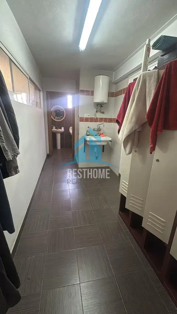 Badezimmer von Fabrikhallen zum Verkauf in Albalat de la Ribera
