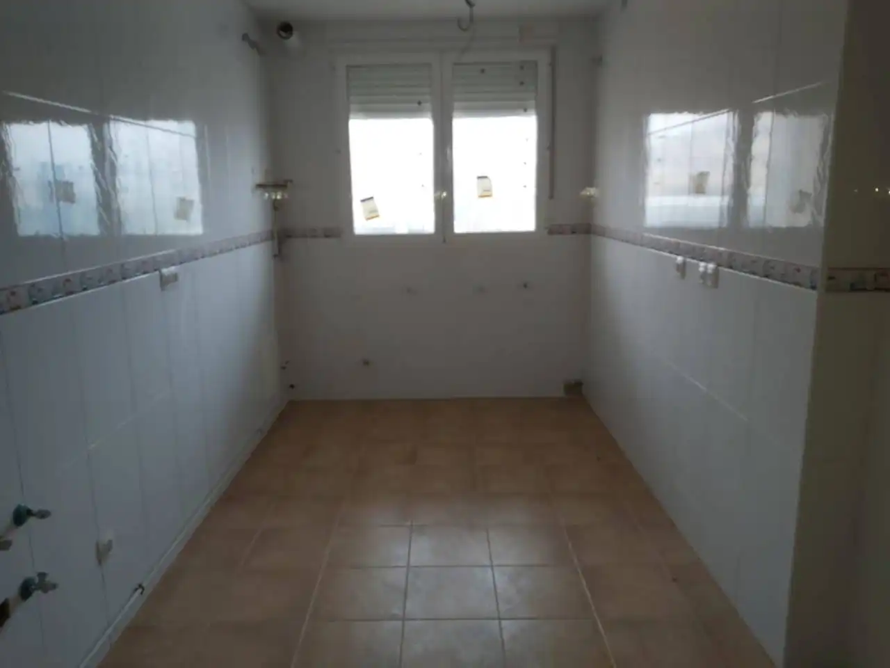 Cuina de Casa adosada en venda en Casas de Juan Núñez amb Calefacció i Terrassa