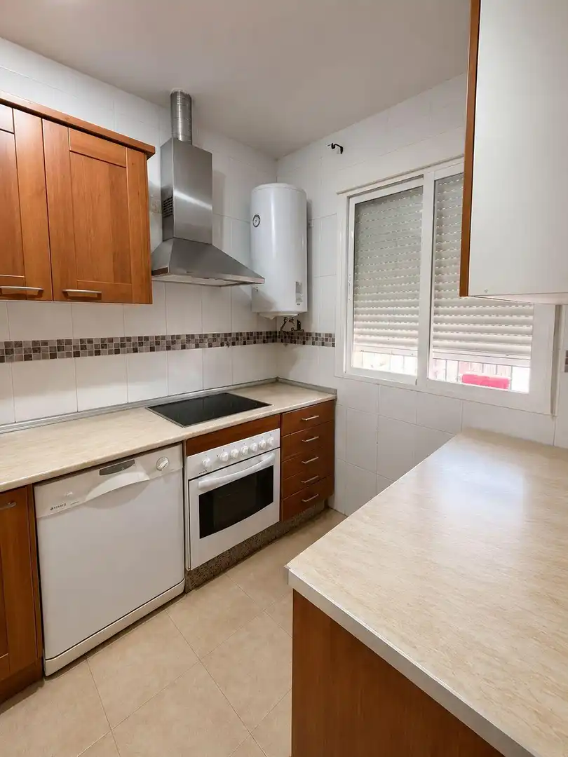Cocina de Dúplex en venta en Villaluenga de la Sagra con Aire acondicionado, Calefacción y Trastero