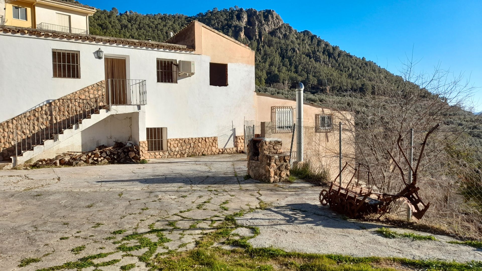 Exterior view of Country house for sale in Quesada  with Private garden, Swimming Pool and Furnished