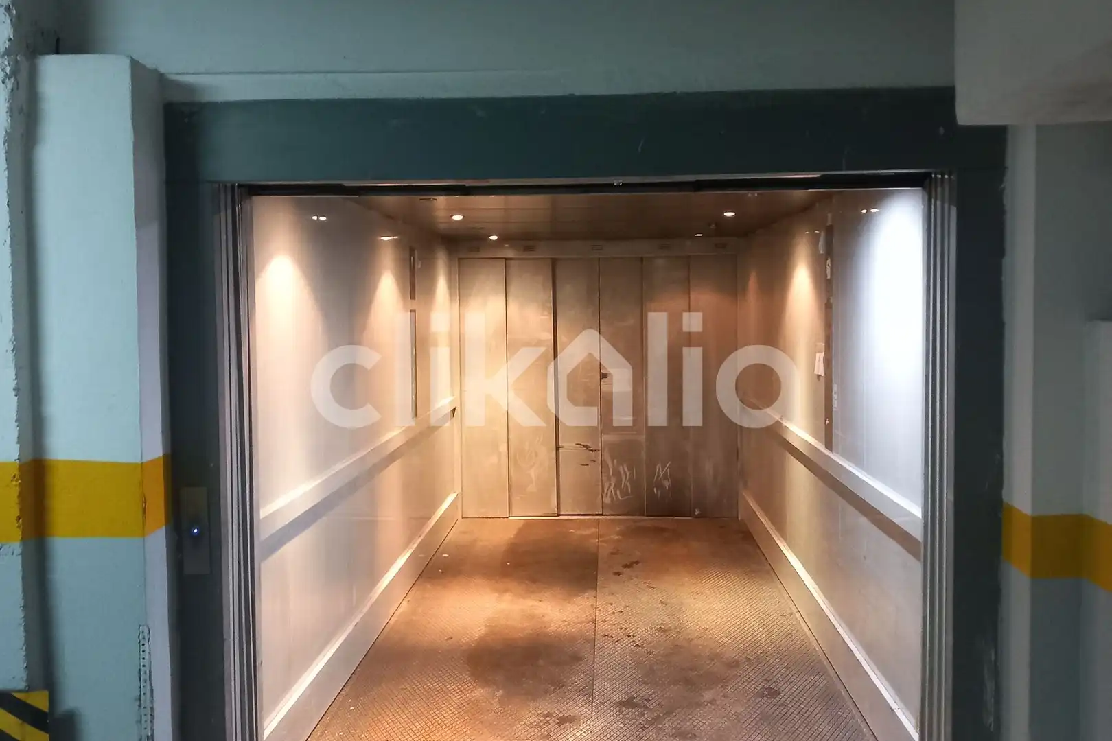 Individual with lift for sale in Barajas, imagen 2