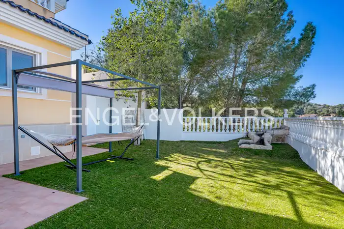 Terrassa de Finca rústica en venda en San Miguel de Salinas amb Aire condicionat, Calefacció i Jardí privat