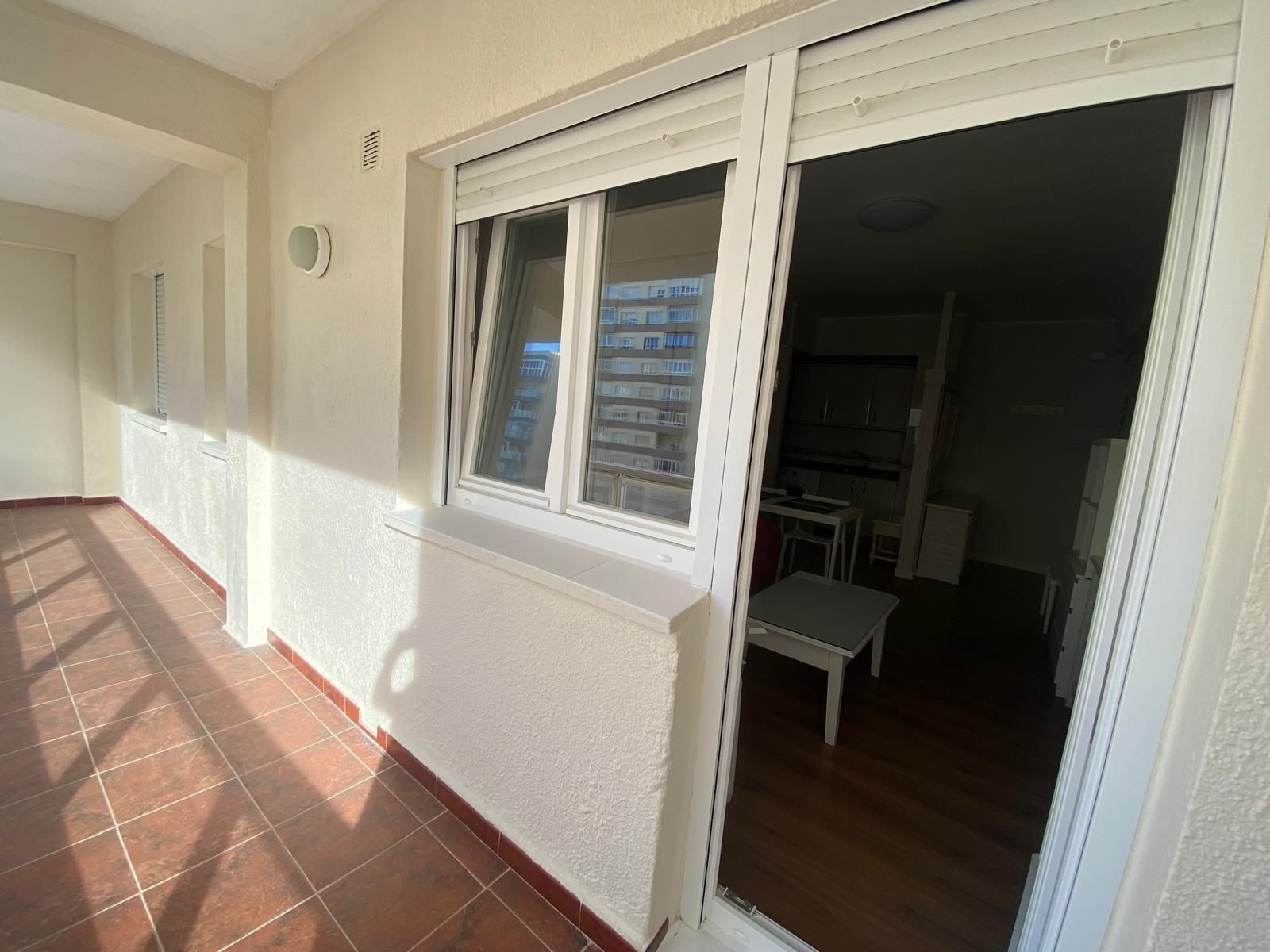Terrassa de Apartament de lloguer en  Cádiz Capital amb Terrassa